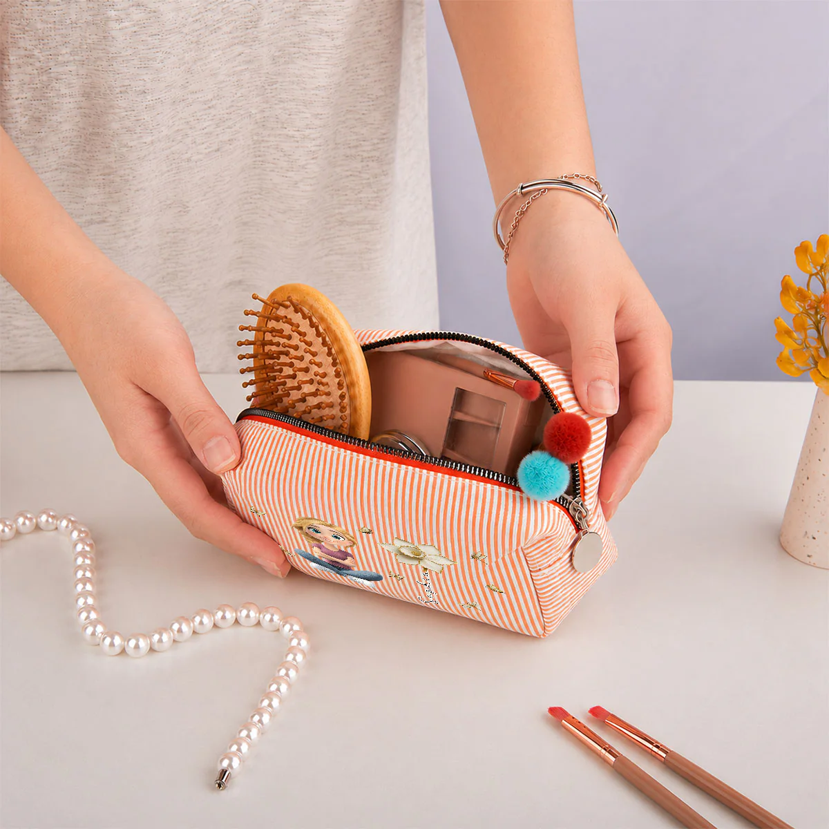 Floral Soul - Personalized Custom Seersucker Print Makeup Bag - Image 6