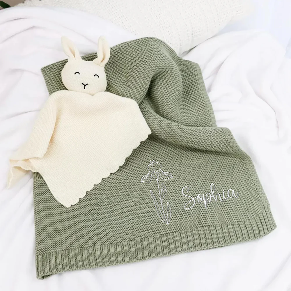 Soft Leaf - Personalized Custom Embroidered Knitted Baby Blanket - Image 2